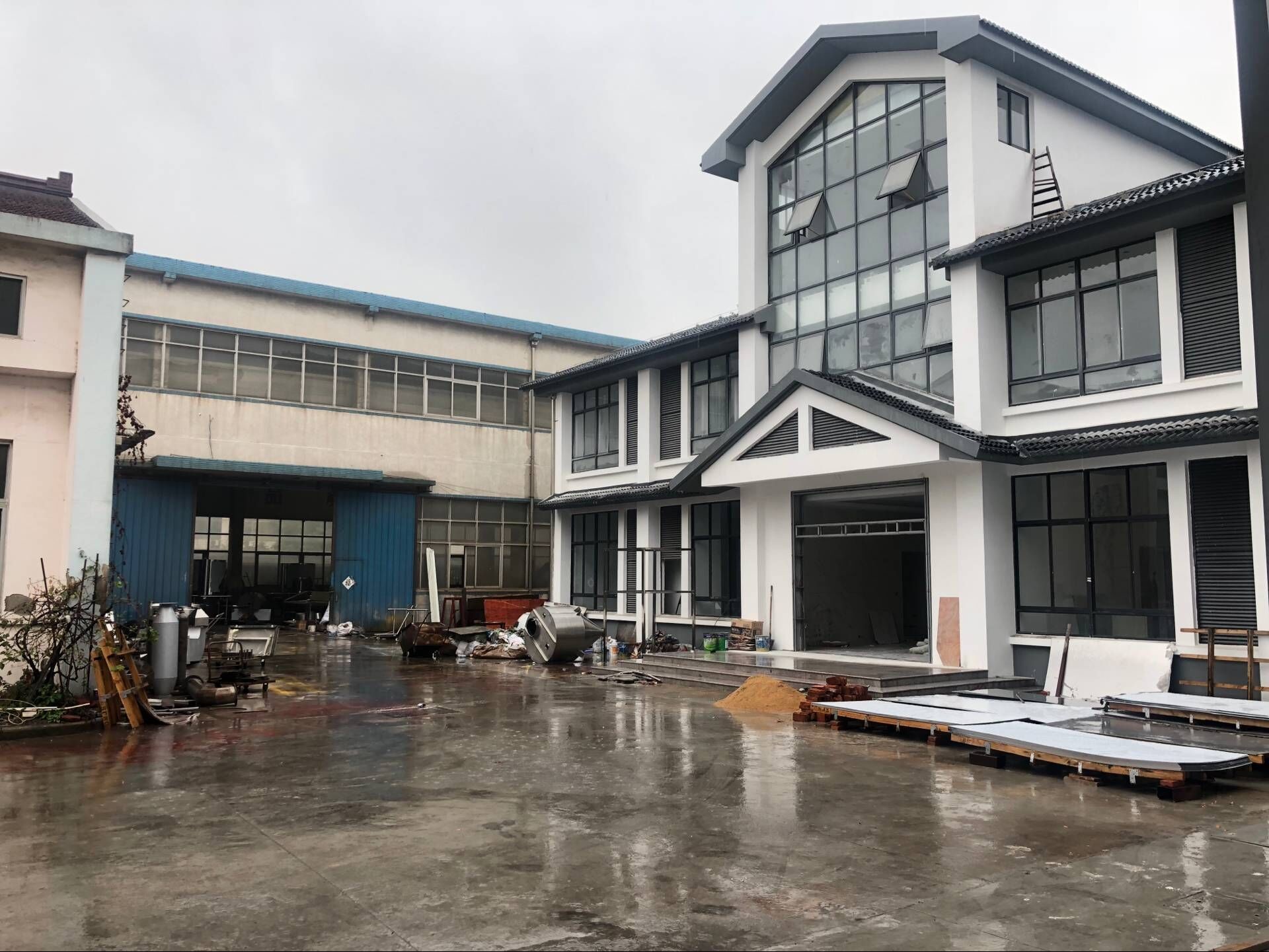 Shanghai Xinyu Packaging Machinery Co., Ltd.